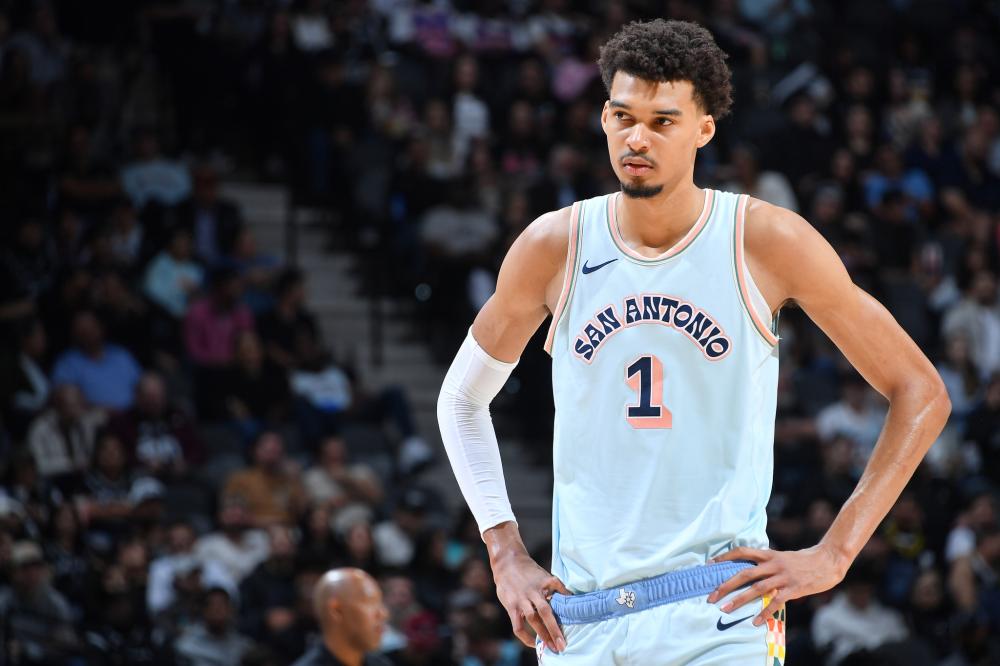 了强有力的 了强有力的